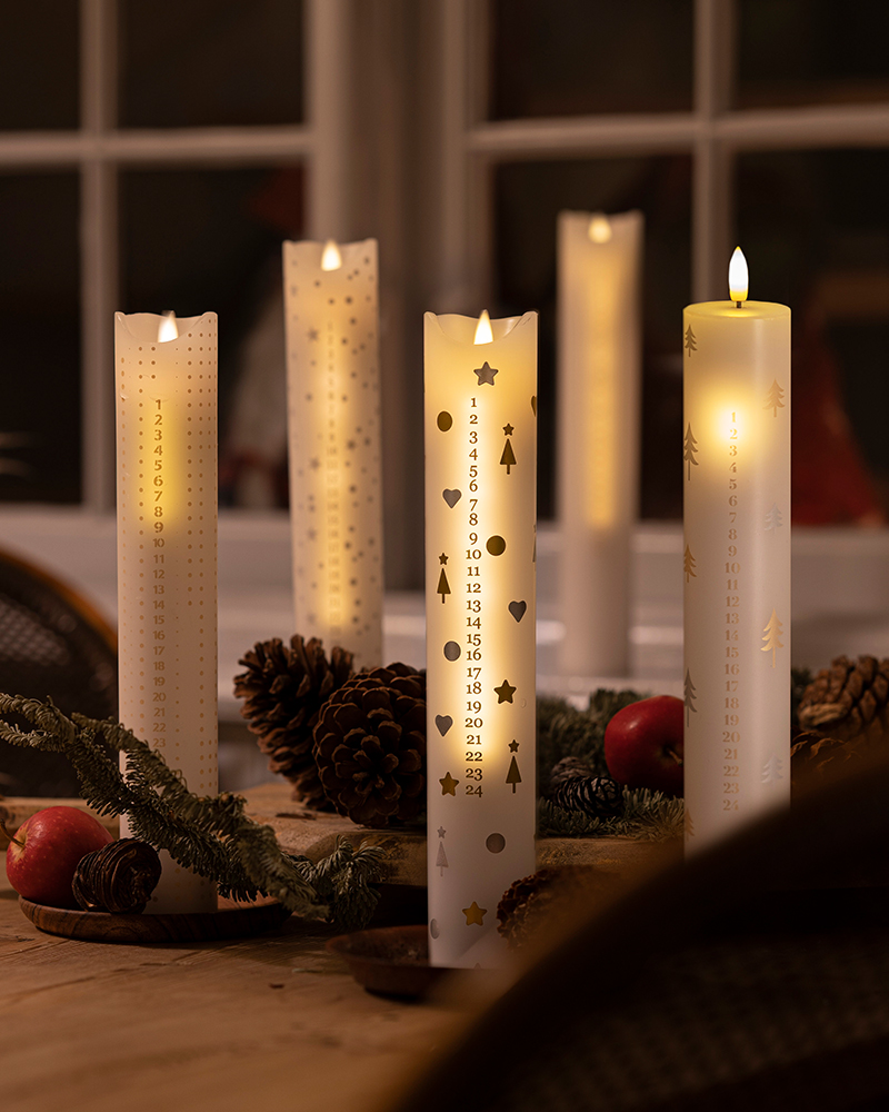 Sara Calendar Candle 30cm, Silver/Gold