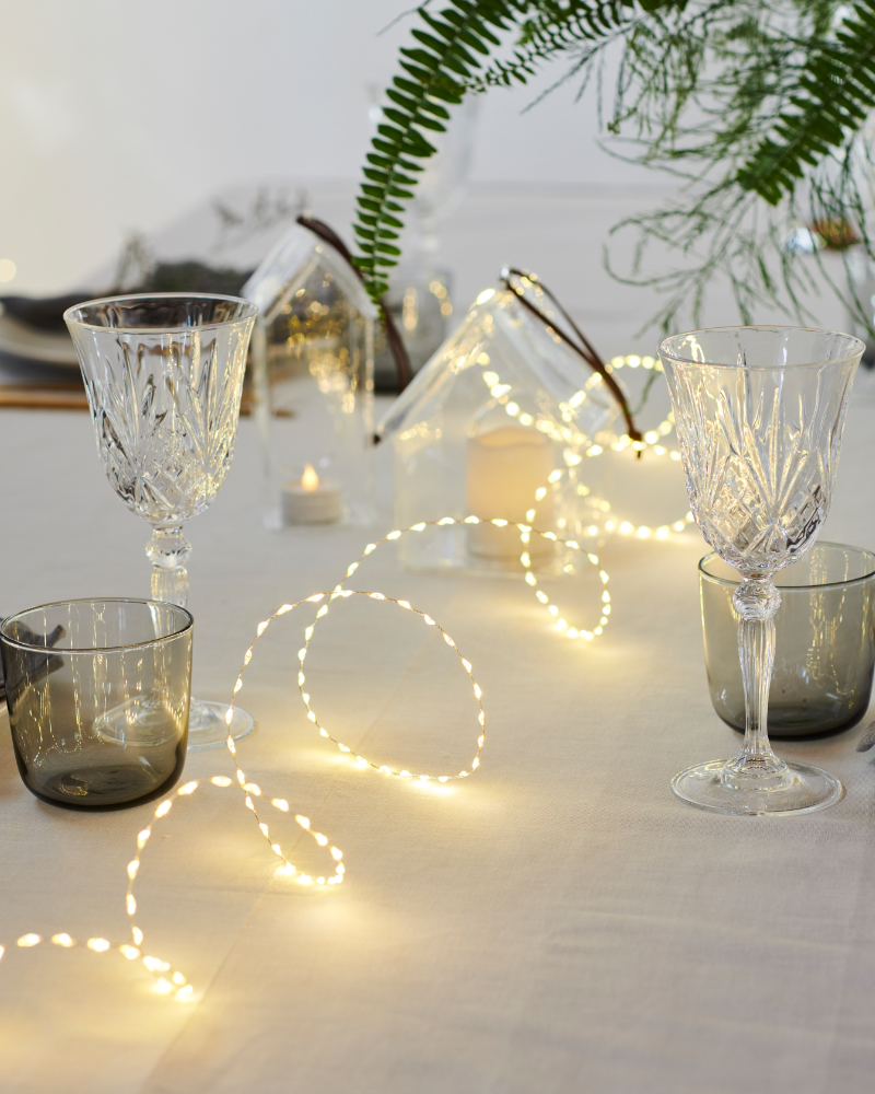 Kiki 300 LED, 4m, Silver