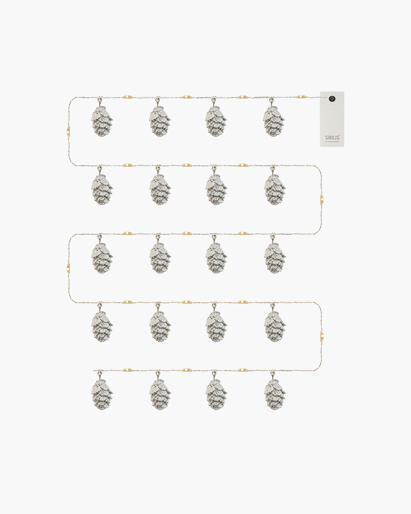 Molly Cone Garland, White