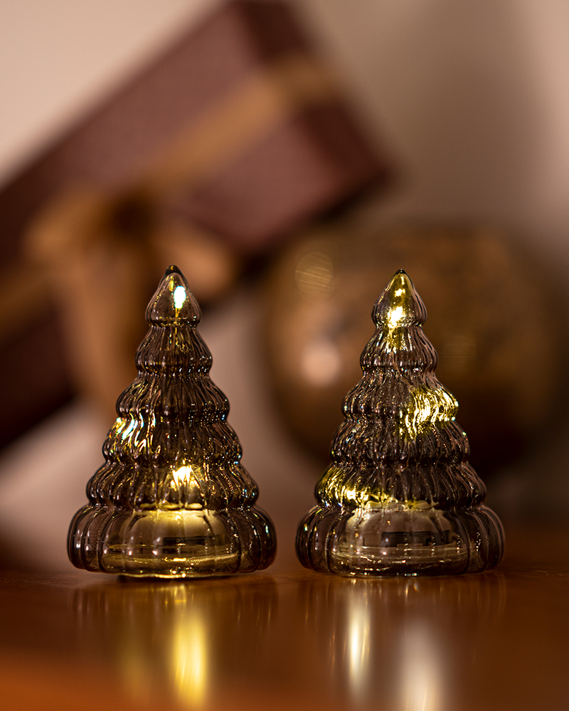 Lucy Tree 2 pcs. 9cm, Dark Oak