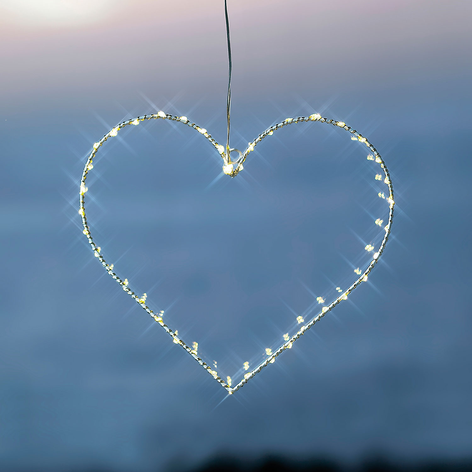 Liva Heart 26cm, 40 LED, White