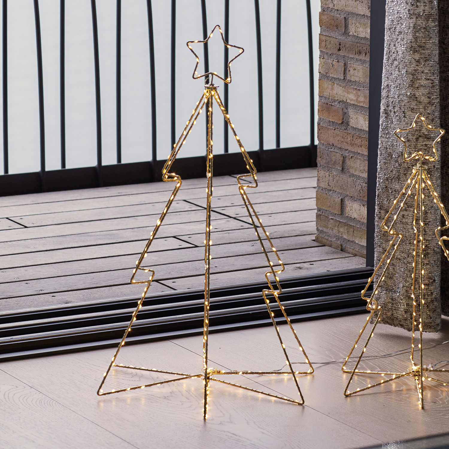 Esther Tree 60cm - 220 LED