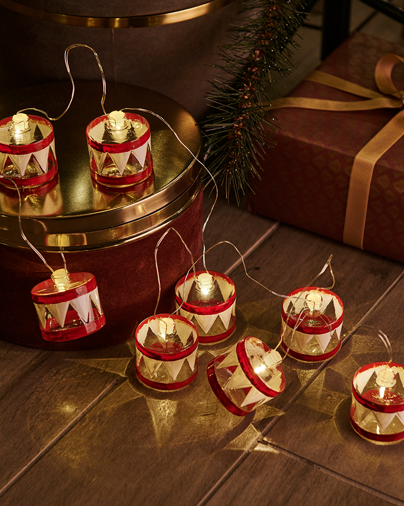 Elly Drum Garland, 8 LED, Red