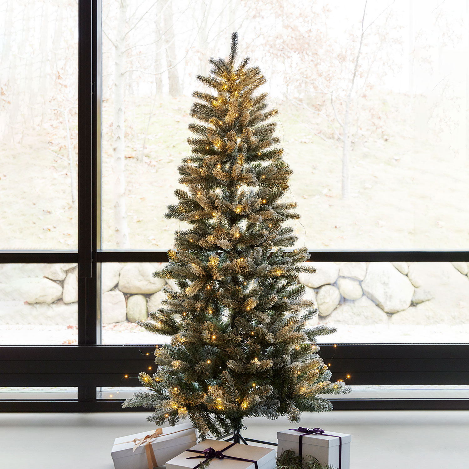 Elias Tree 1.5m, Snowy - 195 LED