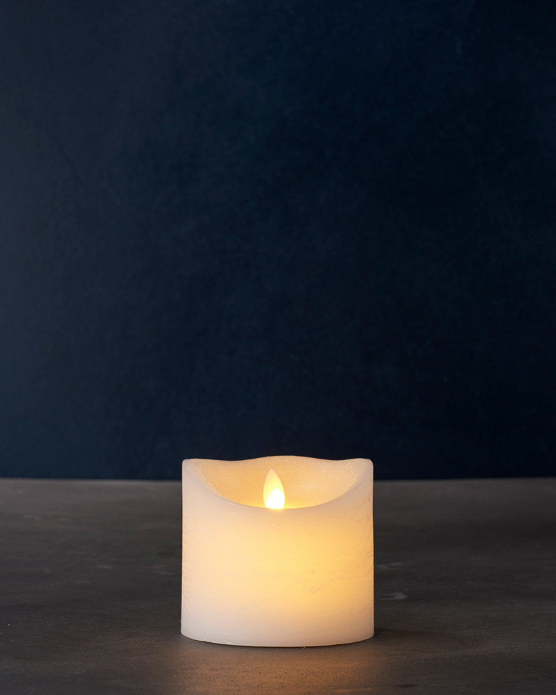 Sara Pillar Candle Ø10 x 10.4cm, White