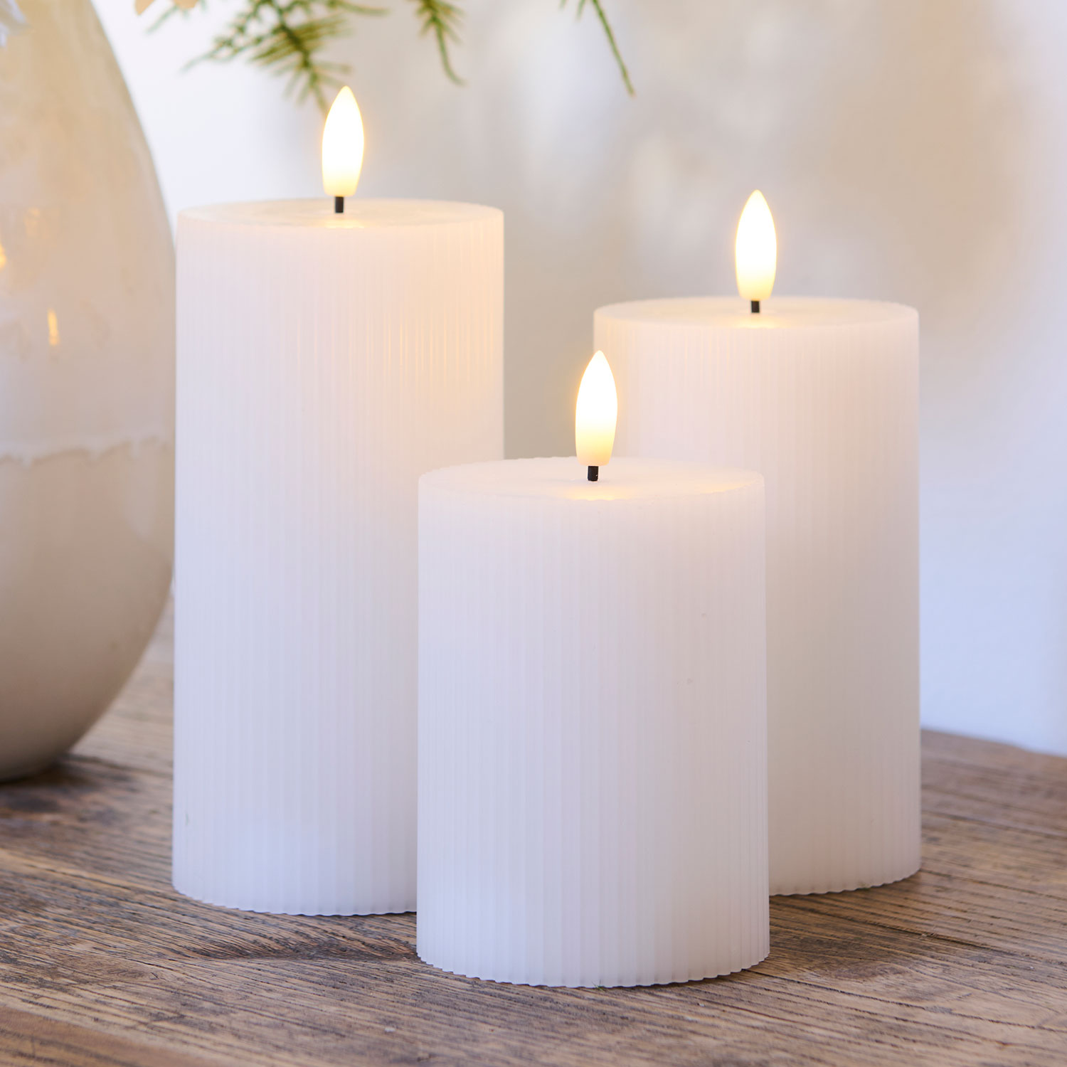 Smilla 3 pcs set Rechargeable, Ø7,5xH10/12,5/15cm, White