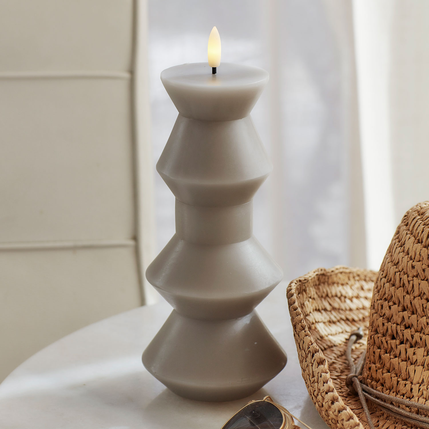 Nordic Sculpture, Sille Geometry Ø9 x 20,5 cm, Warm Gray