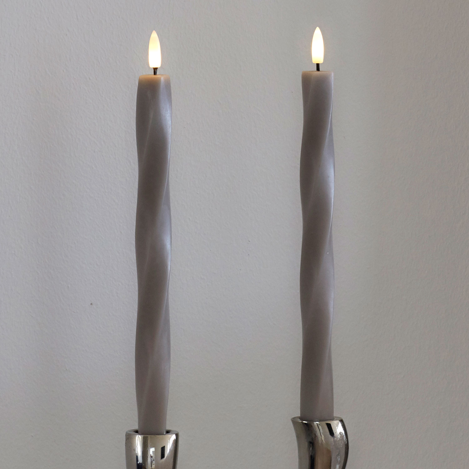 Nordic Sculpture, Sille Twist Ø2.4 × 26 cm, Warm Gray