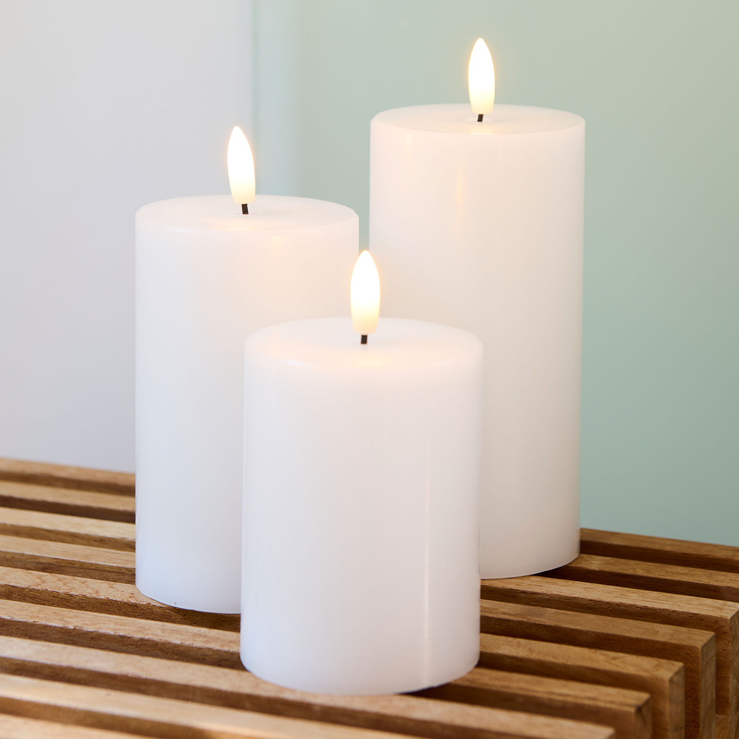 Sille Rechargeable Pillar Candles 3 pcs set, Ø7,5 x 10/12.5/15cm, White
