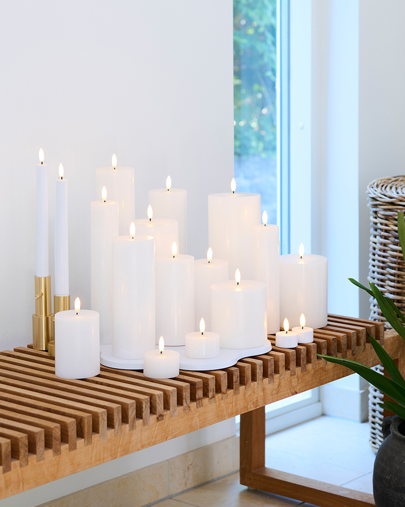 Sille Rechargeable Pillar Candle Ø10 x 25cm, White