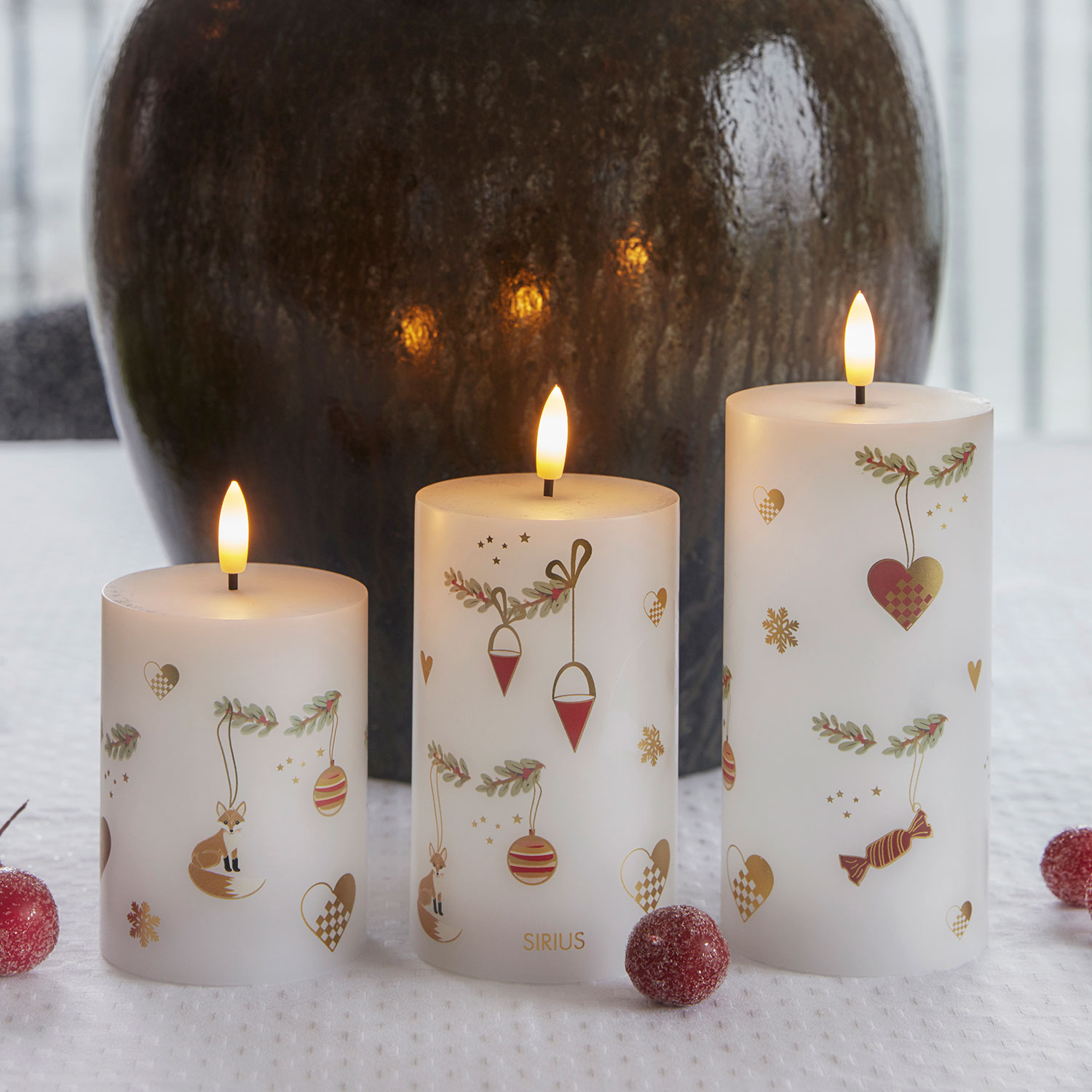 Mie Pillar Candles 3 pcs set, Ø7.5 x 10/12.5/15cm, White