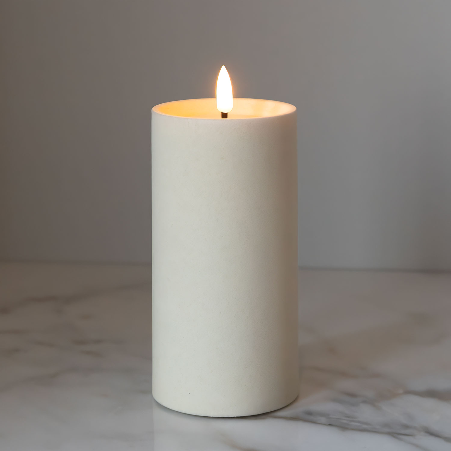 Sille Velvet Pillar - Ø7.5 x 12.5cm, Ivory