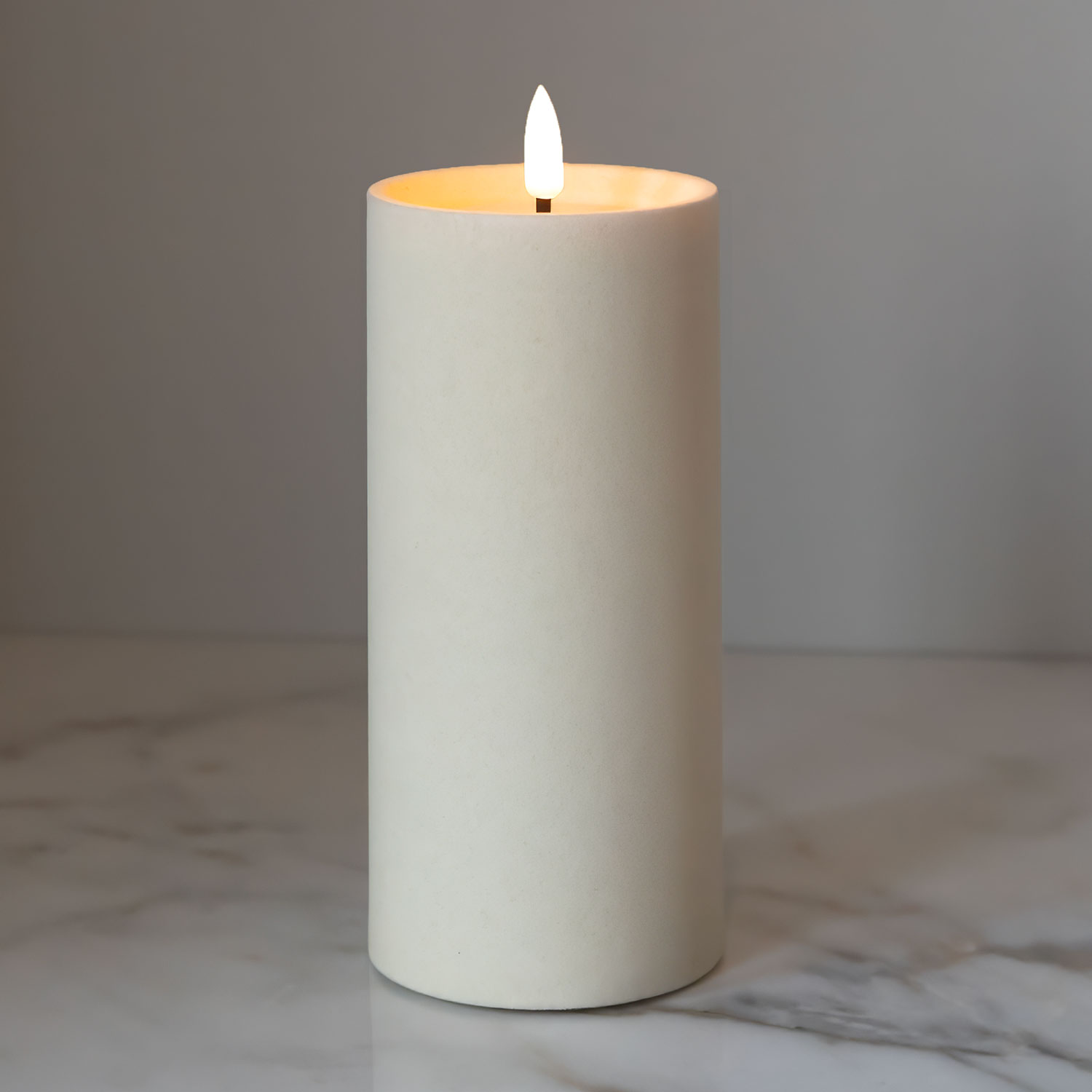 Sille Velvet Pillar - Ø7.5 x 15 cm, Ivory