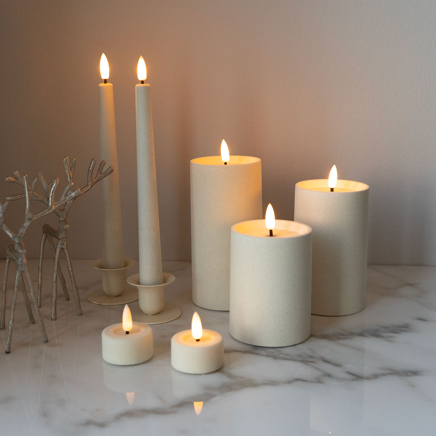 Sille Velvet Taper 2 pcs - Ø2 x 25cm, Ivory