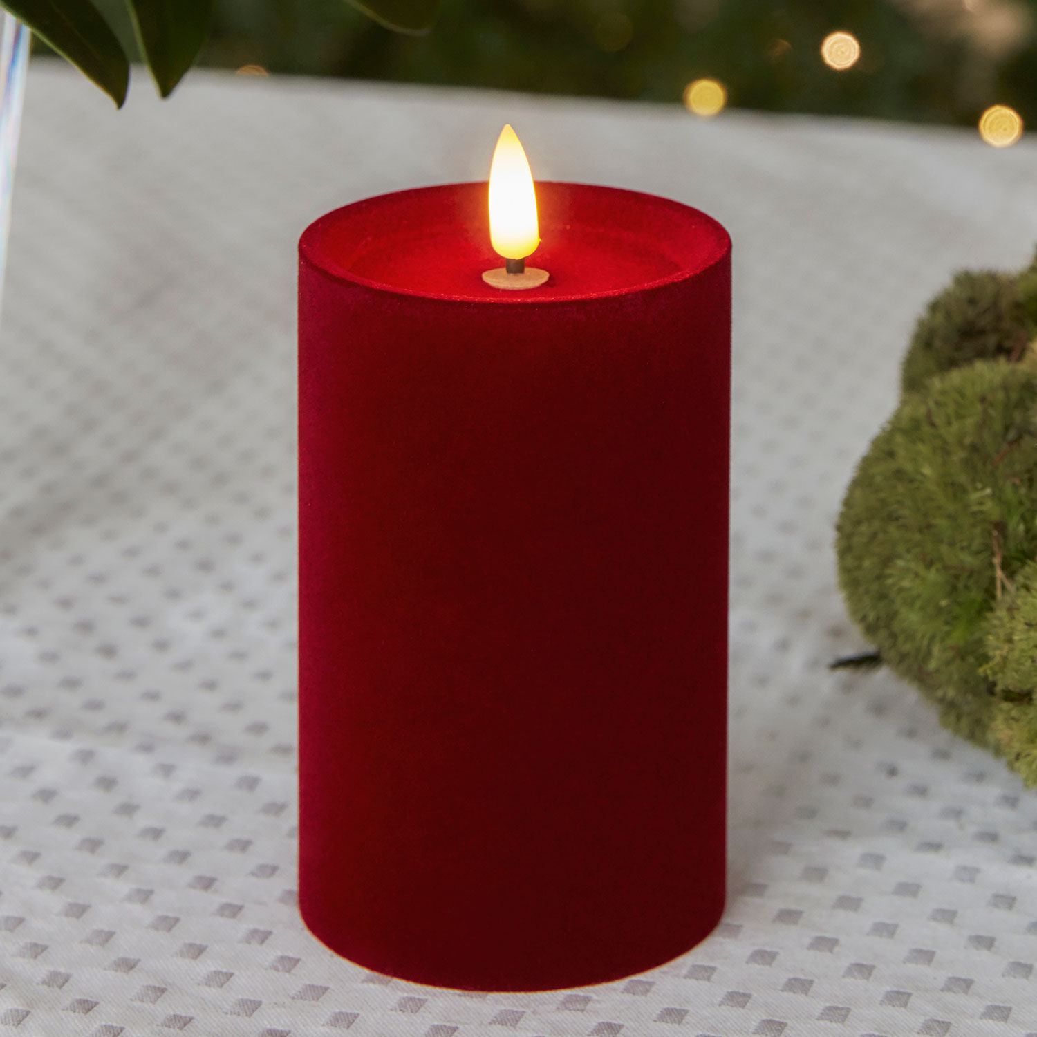 Sille Velvet Pillar - Ø7.5 x 12.5cm, Cherry